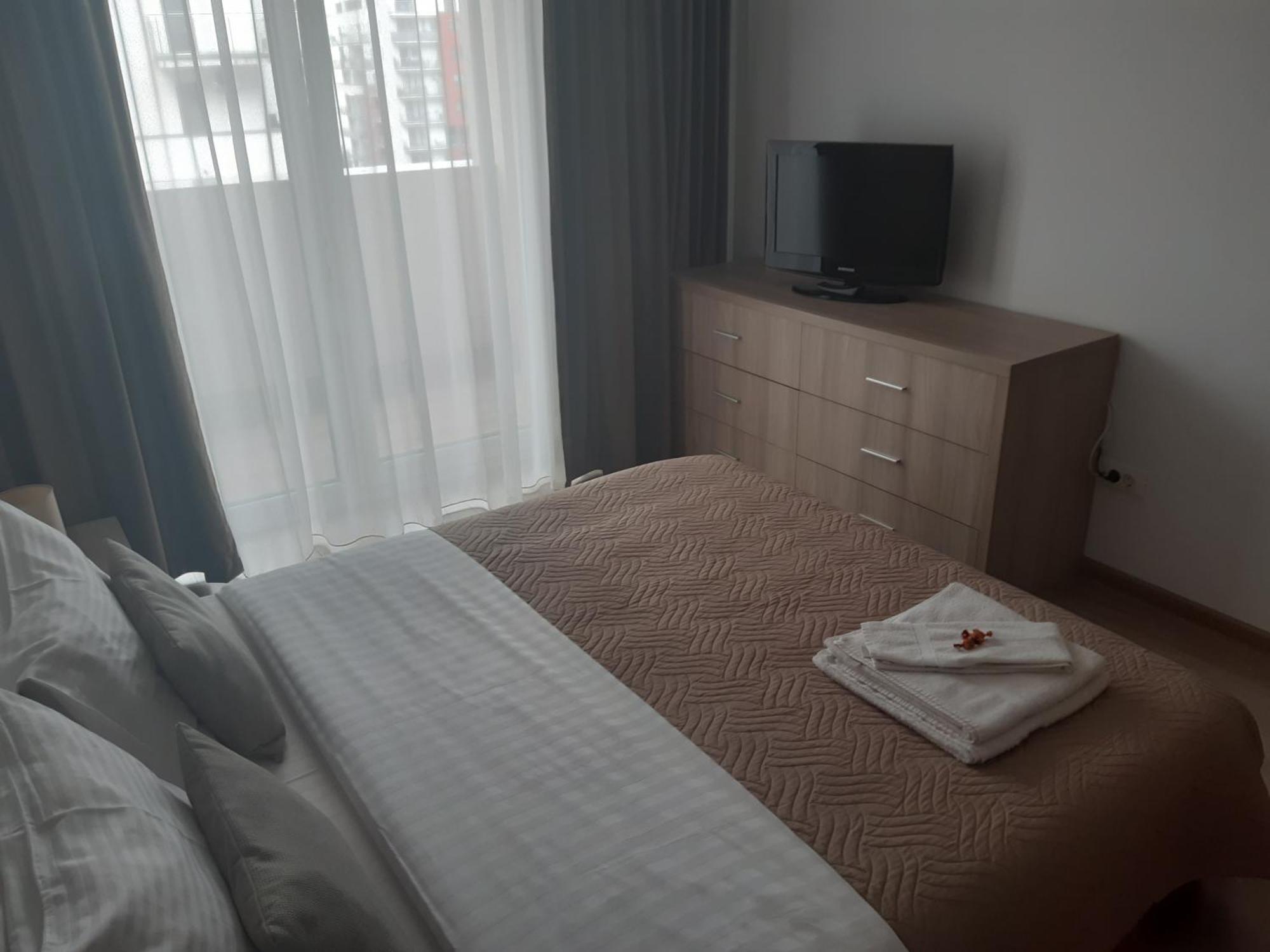 Apartament Marcel - Coresi Mall Brassó Kültér fotó