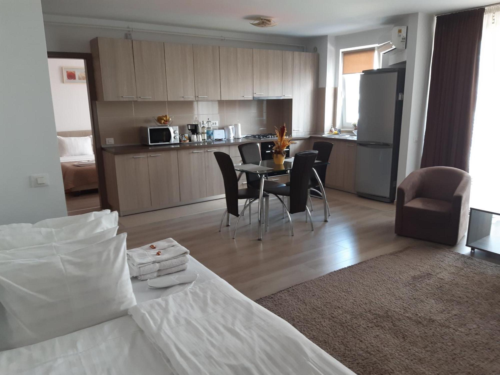 Apartament Marcel - Coresi Mall Brassó Kültér fotó